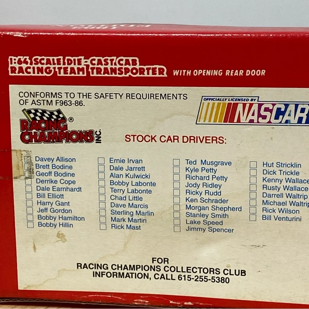 Racing Champions Maxwell House Raceway 1993 NASCAR Racing Team Transporter 1:64